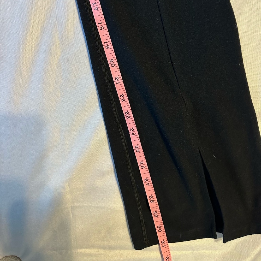 Abercrombie & Fitch Split Hem Yoga Pants - Picture 5 of 7